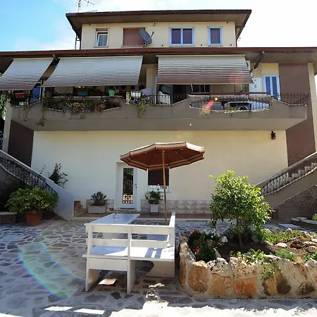 Casa Santarelli شقة